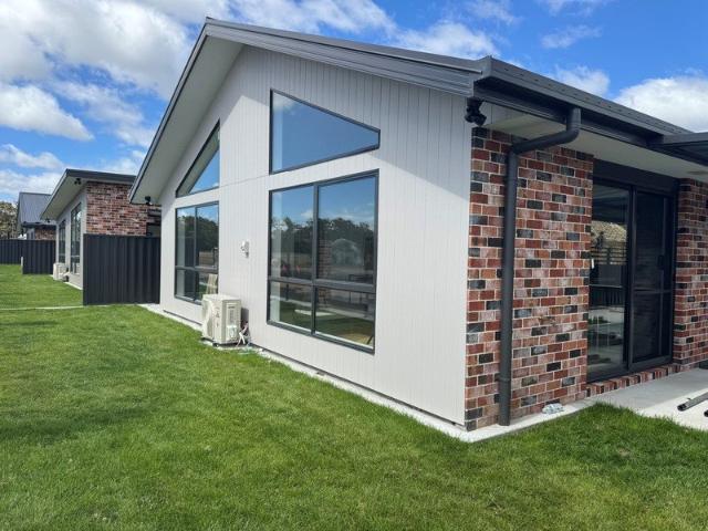 Modern, Secure & Stylish Living in the Heart of Spreyton
