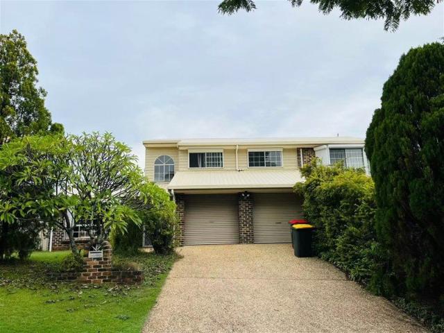 Modern Shared Living Fully Furnished Rooms in Premium Robertson Home