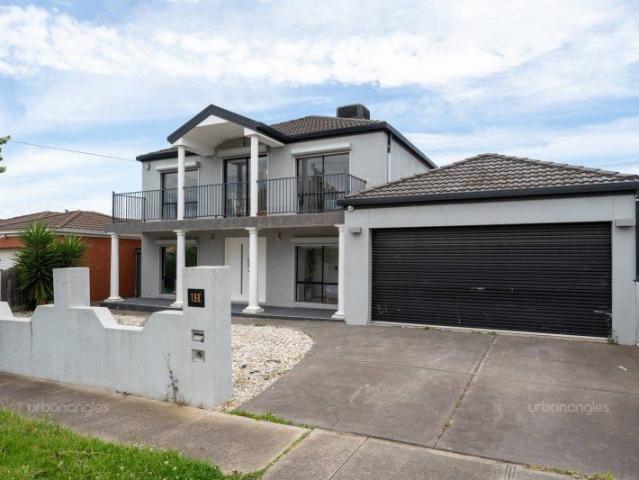 Modern Shared Living Fully Furnished Rooms with Bills & Internet Included!