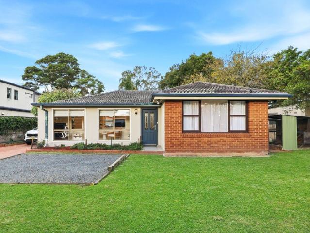 Modern Single Level Living with Convenience at Its Heart