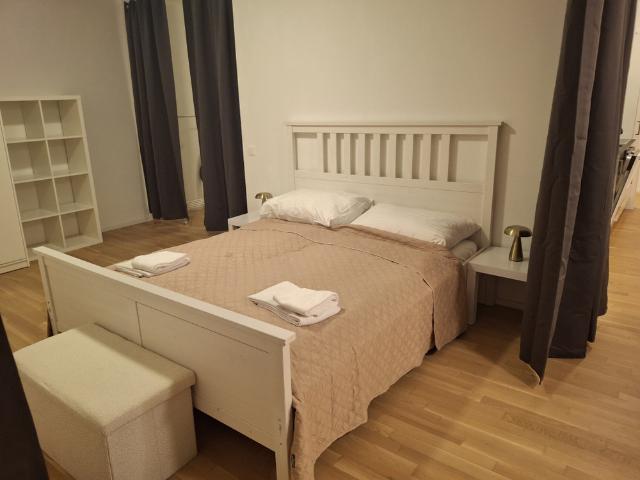 Modern Skyline Apartment near Vienna Centfal Stat