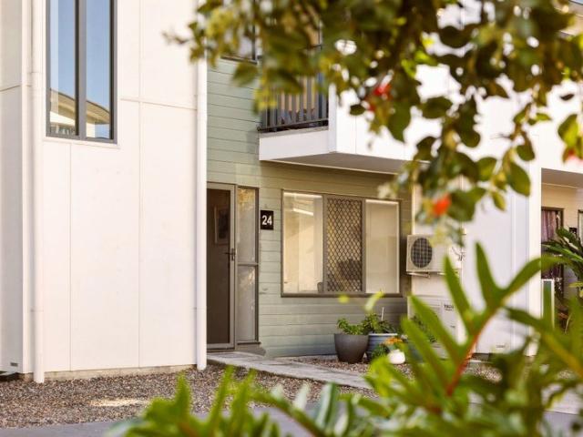 Modern, Spacious 3 Bed + Study Townhome in a centralised location