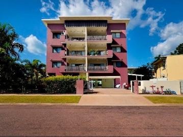 MODERN, SPACIOUS 2 BED UNIT CLOSE TO EVERYTHING!