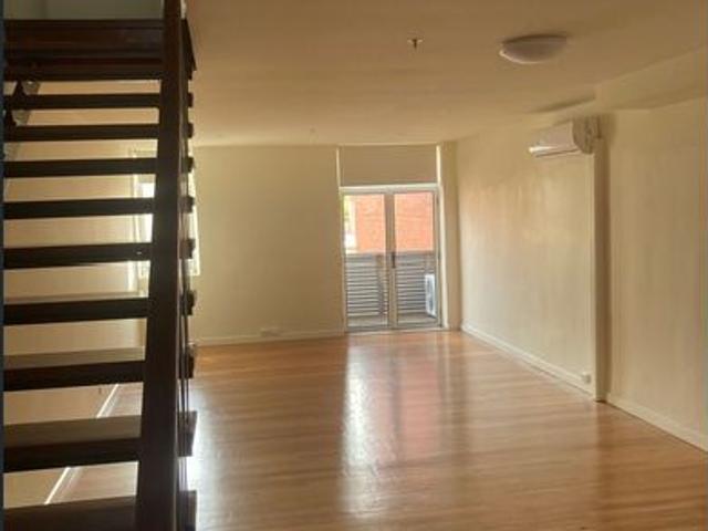 Modern Spacious 2 Bedroom Apartment CBD Geelong