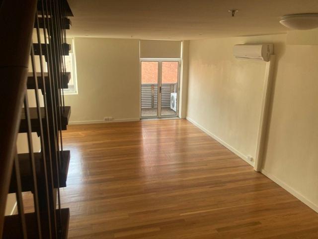 Modern Spacious 2 Bedroom Apartment CBD Geelong