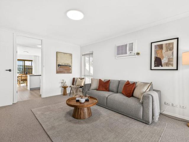 Modern & Spacious 2 Bedroom Unit in Prime Holden Hill Location