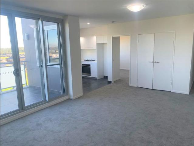 Modern & Spacious 2 Bedroom Unit With Views