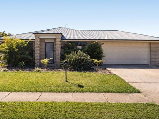 Modern & Spacious 4 Bedroom Family Home in Bellmere!