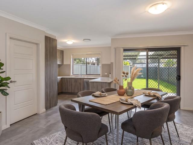 Modern & Spacious 5 Bedroom Family Home!