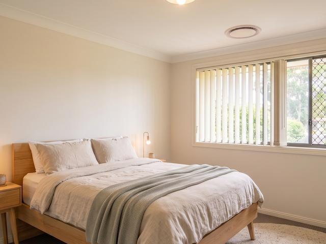 Modern & Spacious 5 Bedroom Family Home!