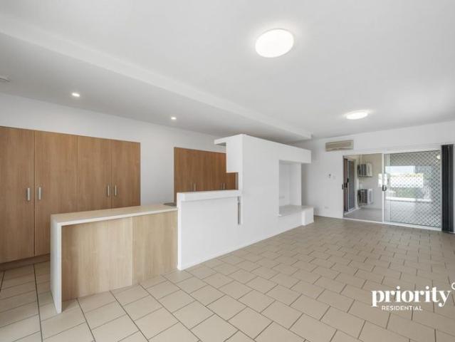 Modern, Spacious Apartment in Prime Chermside Location