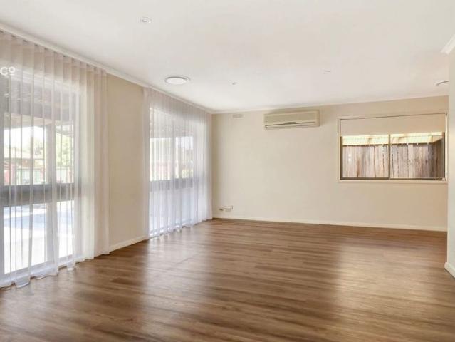 Modern, Spacious & Great location