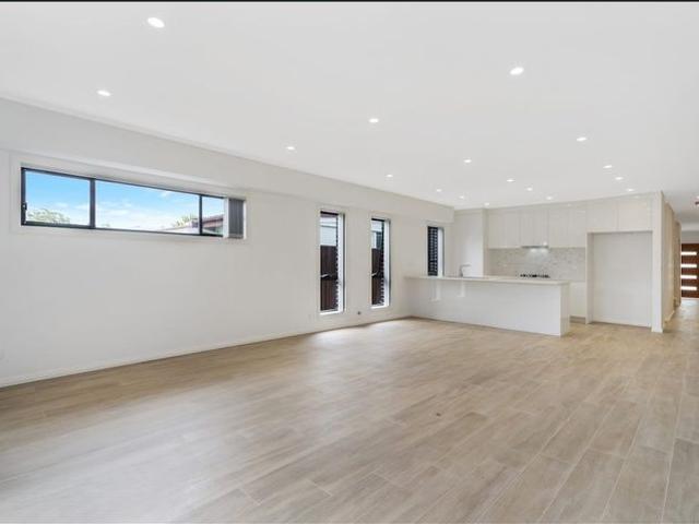 Modern & Spacious Duplex in a Prime Canley Vale Location