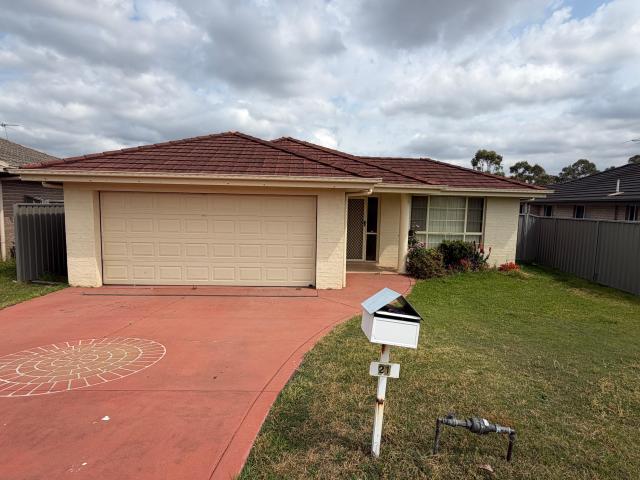 Modern & Spacious Four Bedroom Family Home