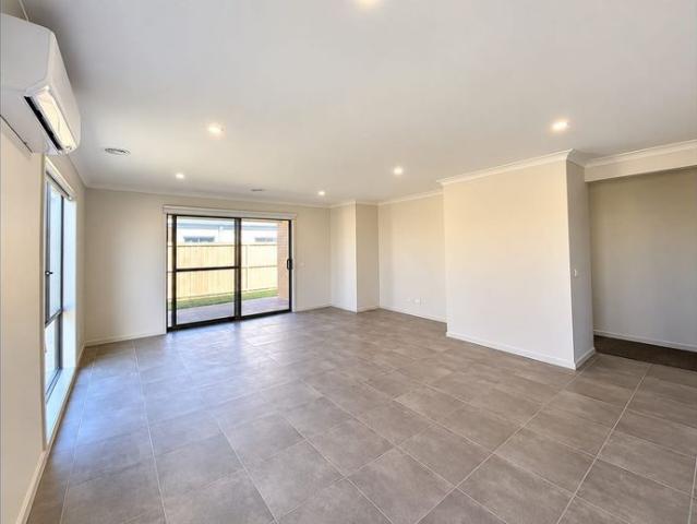 Modern & Spacious Family Home