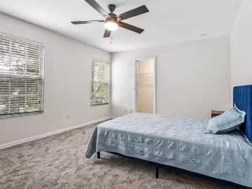 Modern & spacious Orlando House with Backyard and a Community.