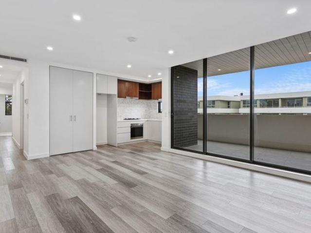 MODERN & SPACIOUS LIVING AT ITS BEST