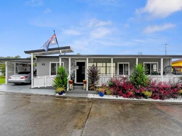 Modern & Spacious Living Close To Local Amenities