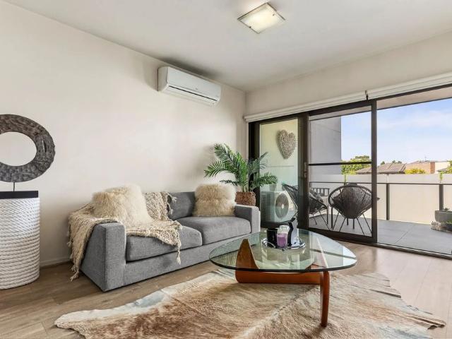 Modern, Spacious & Perfectly Positioned for an Easy Lifestyle