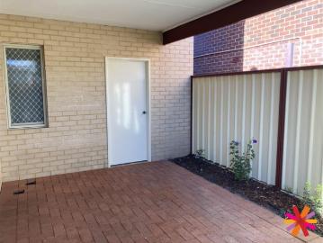 MODERN SPACIOUS TOWN HOUSE IN RIVERVALE