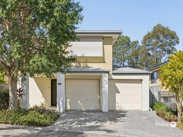 Modern, Spacious Townhouse Living in the Prized Mansfield Dual School Catchments