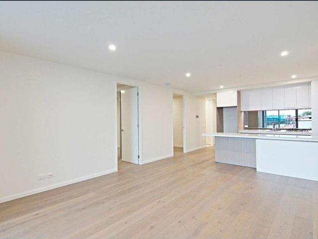 Modern & Spacious Three Bedroom Apartment