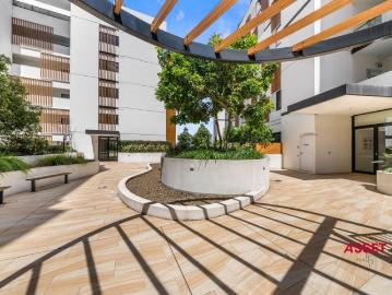 Modern Spacious Two Bedroom Apartment + Study with Designer Finishes *visitor parking at the rear of the building, 1 Fitzsimons Ln Gordon