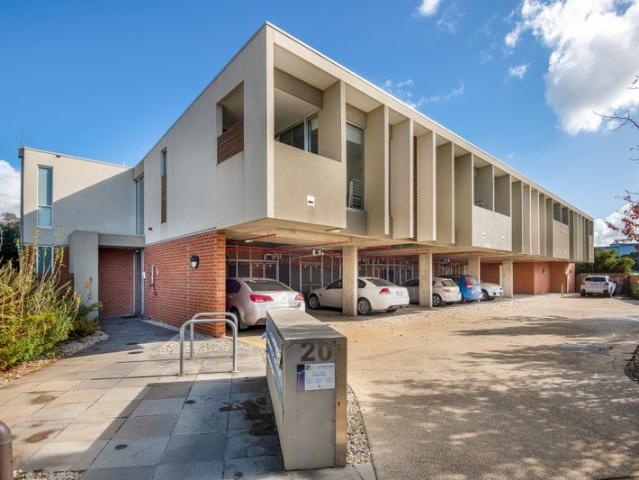 Modern Student Living Close to Deakin University