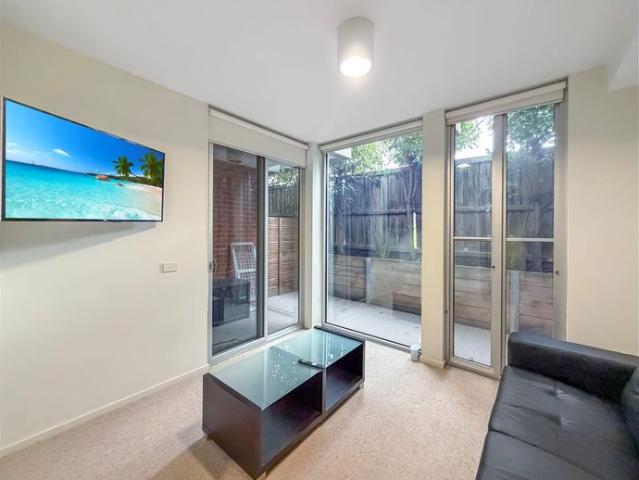 Modern Student Living Close to Deakin University