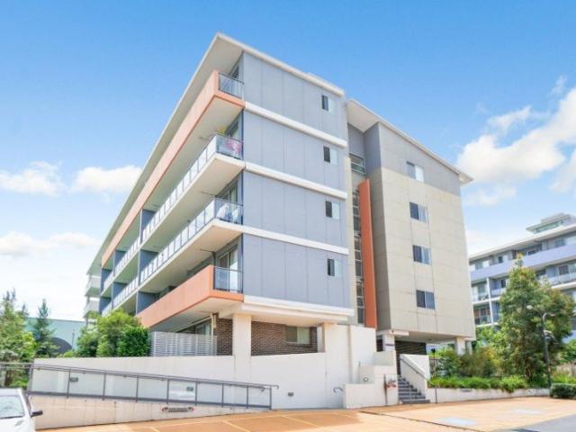 Modern Studio Apartment