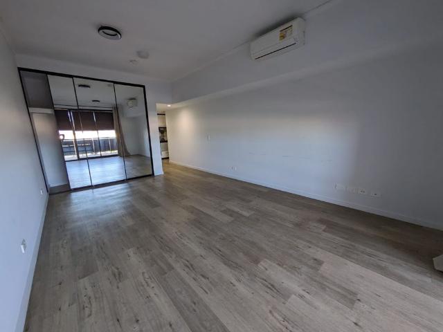 Modern Studio Apartment With Huge Balcony! Top Locale!