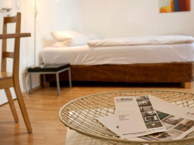 Modern Studio Apartment with Terrace – Fully Furnished, No Deposit, Cleaning Service, City Registration!, Mulheim an der Ruhr Amsterdam Apartments for Rent