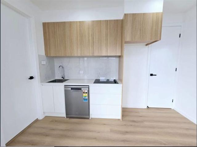 Modern Studio Apartment in the Heart of Nirimba Fields