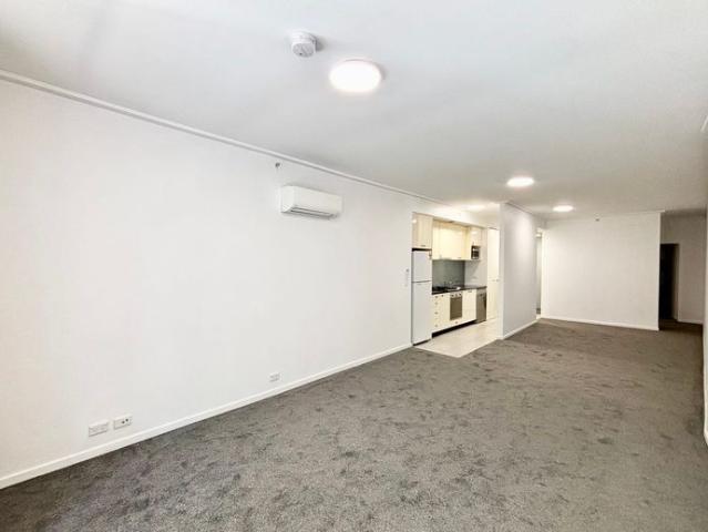 Modern Studio Apartment in the Heart of Sydney CBD