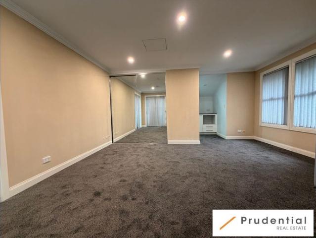 Modern Studio Apartment In Park Central With Lakeside Position