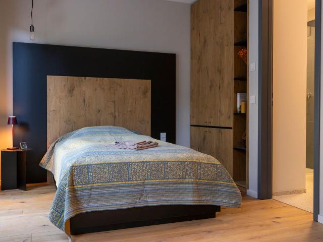 Modern Studio in Frankfurt West, Frankfurt Amsterdam Apartments for Rent