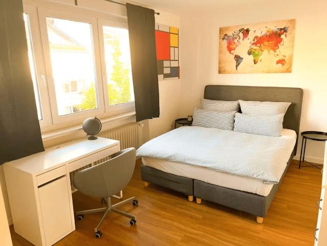Modern studio in Frankfurt Westend, Frankfurt Amsterdam Apartments for Rent