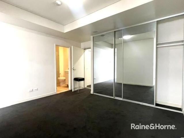 Modern Studio Living