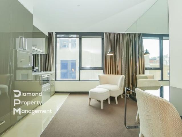 Modern Studio Service Apartment Next To Swinburne University First Two Weeks Rent Free