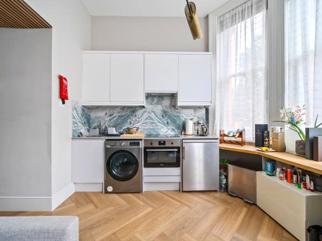 Modern Studio to Rent