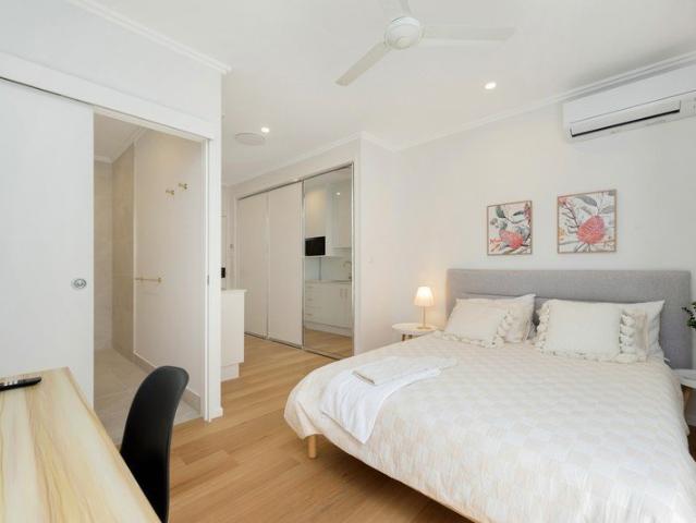 Modern Studio Unit for Rent!