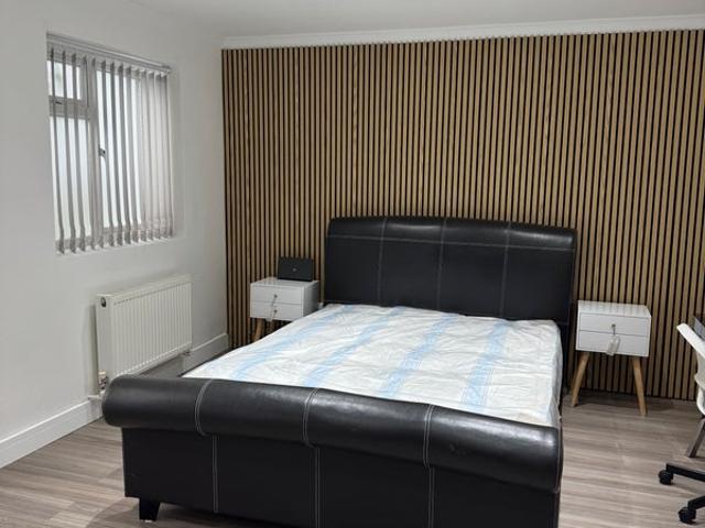 Modern Studio!