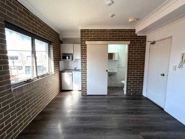 Modern Studios in Prime Location