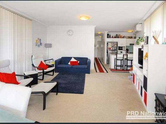 MODERN STYLE 2 BEDROOM SPACIOS APRATMENT
