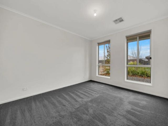 Modern Style, Comfort & Low Maintenance Living Please apply through tenantoptions.com.au