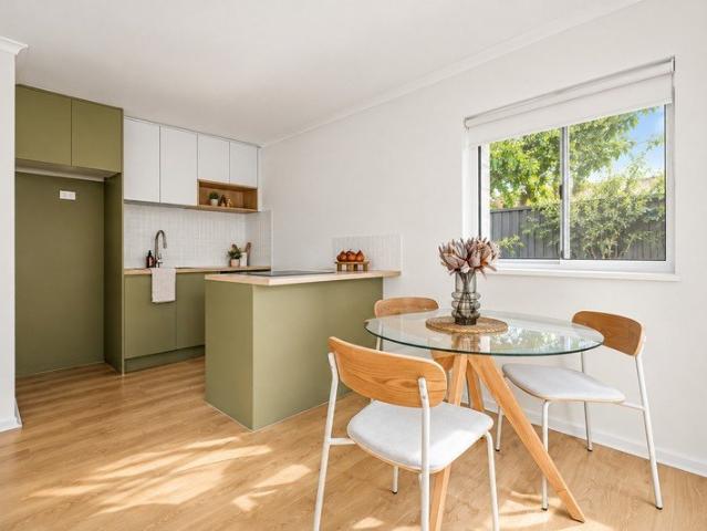 Modern Style Apartment
