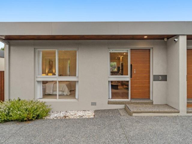 Modern Style with Exceptional Convenience