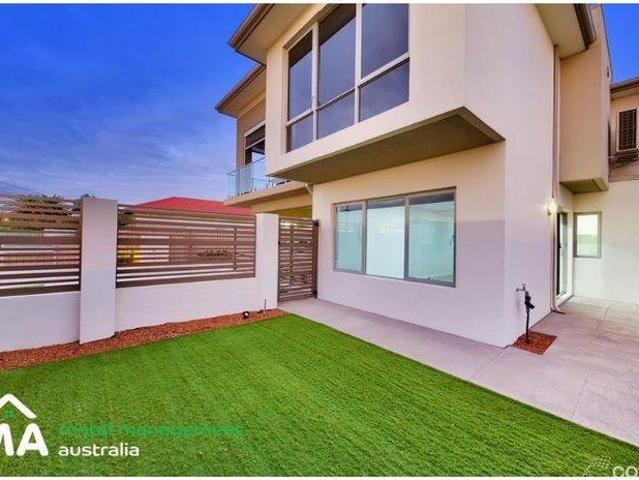 Modern Stylish 2 bedroom unit