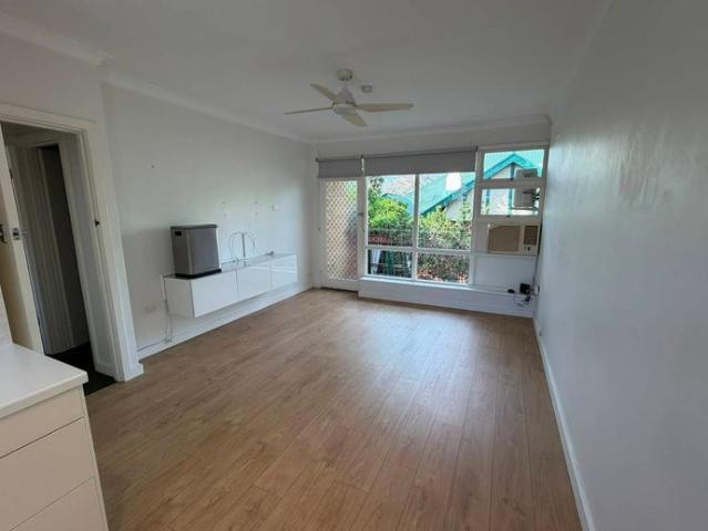 Modern & Stylish 2 Bedroom Unit in Convenient Black Forest Location Please apply via Tenantoptions.com.au
