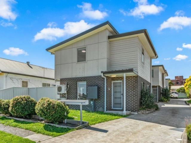 Modern & Stylish Townhouse in the Heart of Wallsend